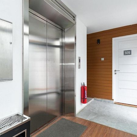 Reddoorz Premium Near Centre Point Mall Medan Kültér fotó