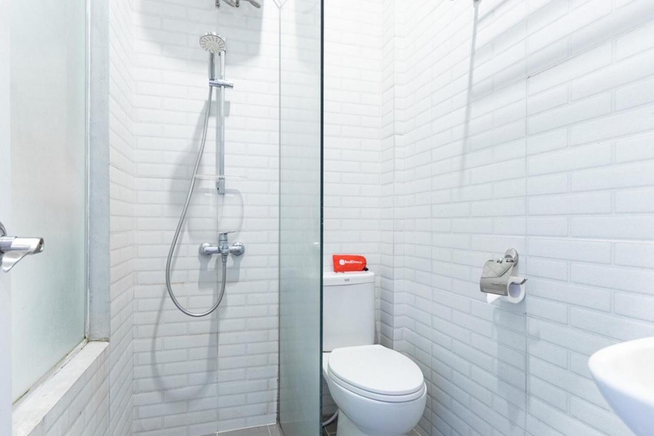 Reddoorz Premium Near Centre Point Mall Medan Kültér fotó